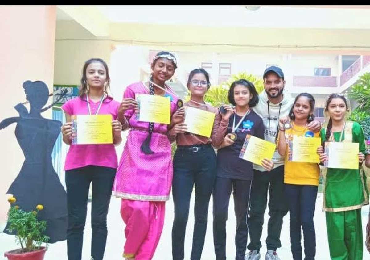 वनस्थली के बच्चों ने विभिन्न प्रतियोगिताओं में हासिल किया पदक